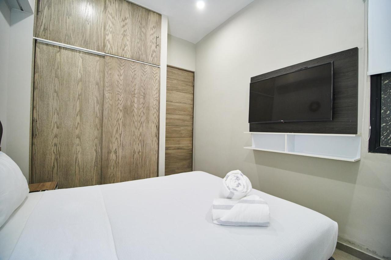 Torre 42 Playa Del Carmen By Lockey Lejlighedshotel Eksteriør billede