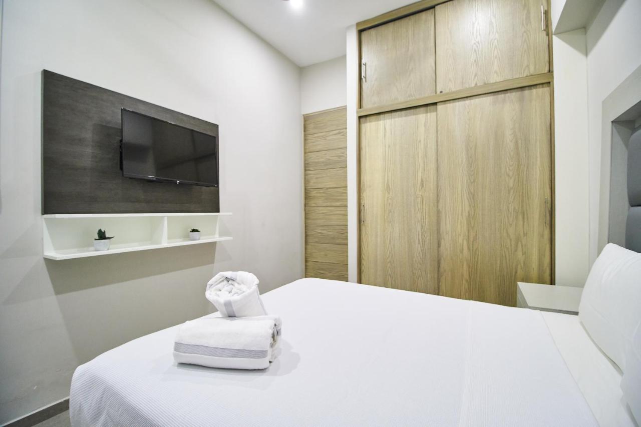 Torre 42 Playa Del Carmen By Lockey Lejlighedshotel Eksteriør billede