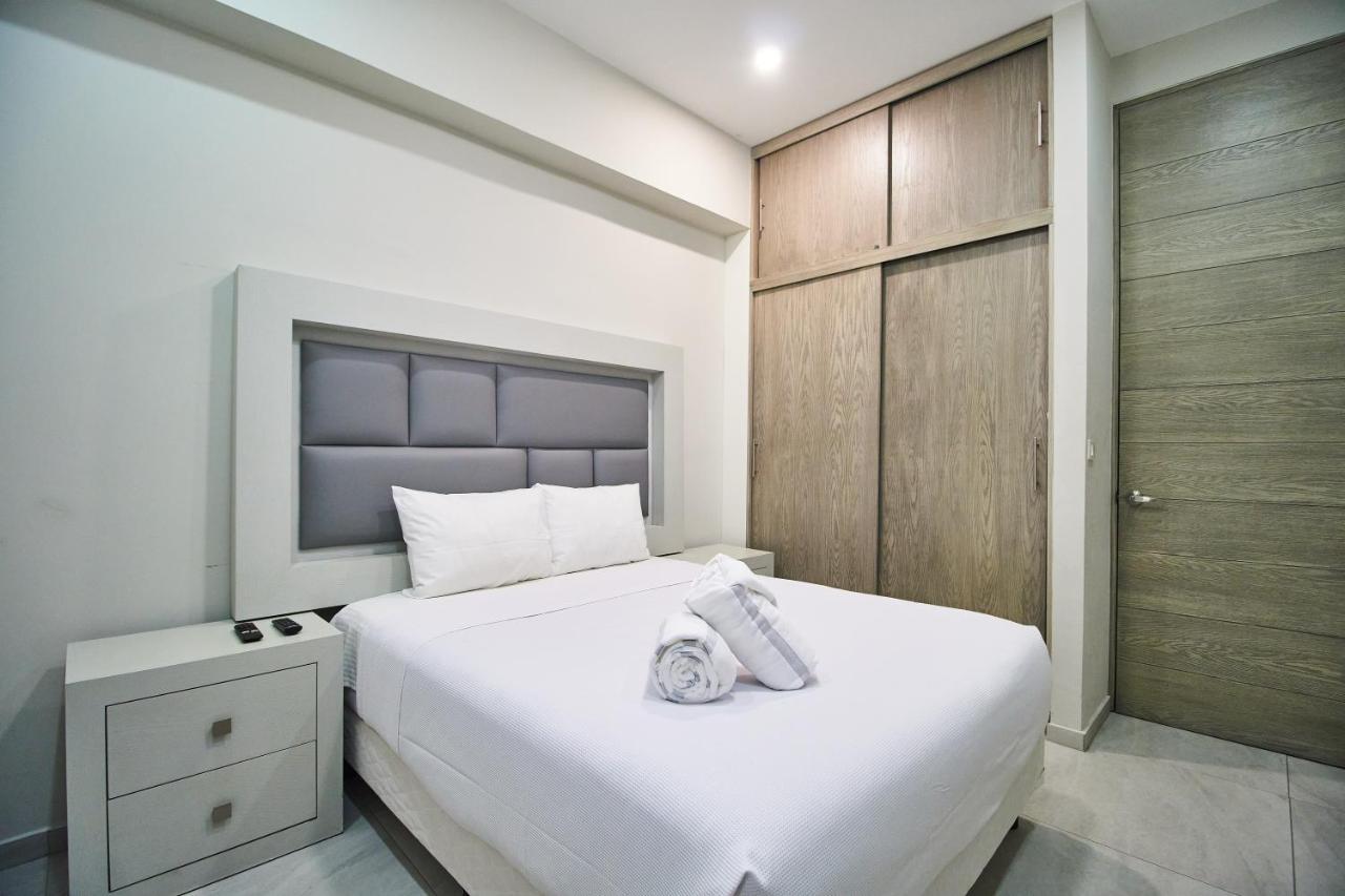Torre 42 Playa Del Carmen By Lockey Lejlighedshotel Eksteriør billede