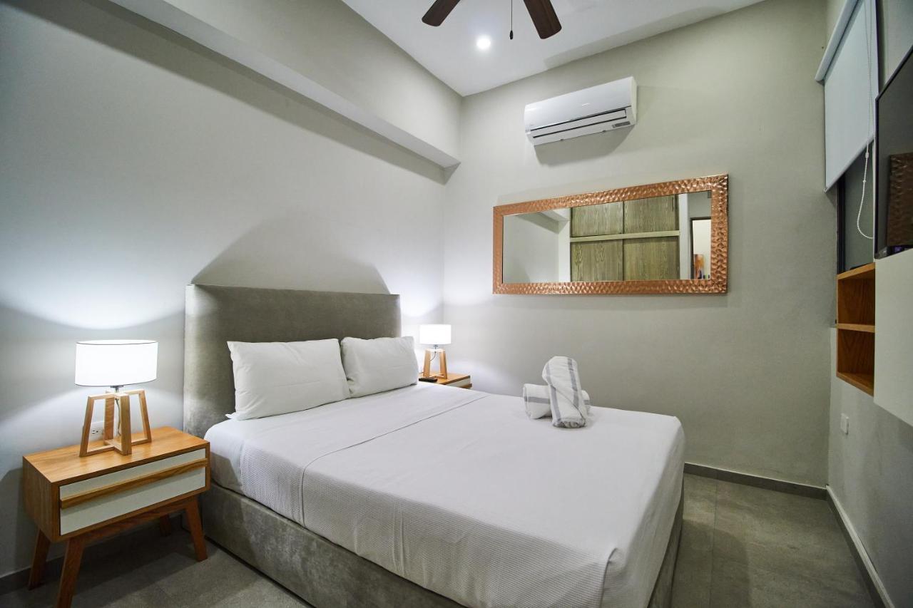 Torre 42 Playa Del Carmen By Lockey Lejlighedshotel Eksteriør billede