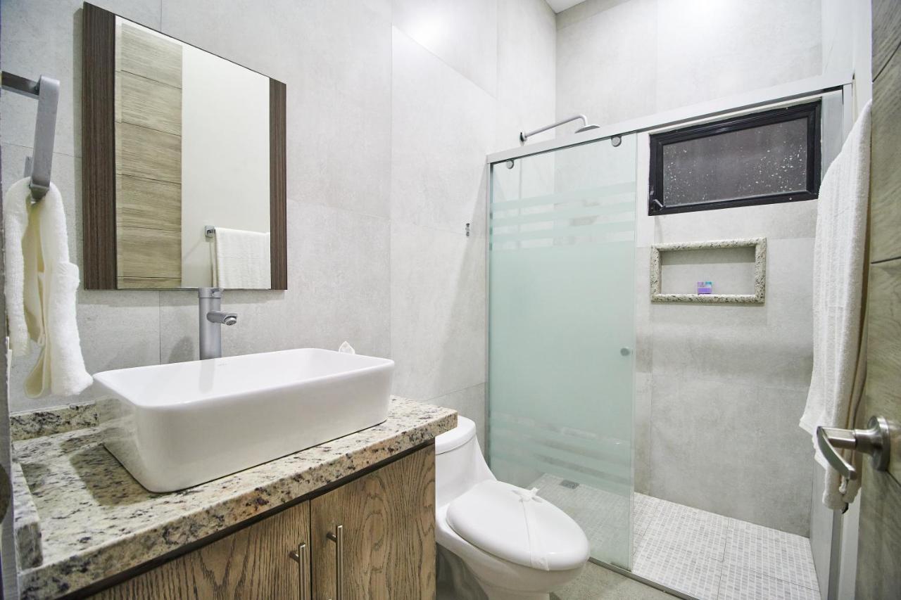 Torre 42 Playa Del Carmen By Lockey Lejlighedshotel Eksteriør billede